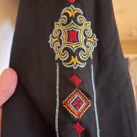 Angel + Premium Marla Embroidered Leggings - Picture 4 of 14